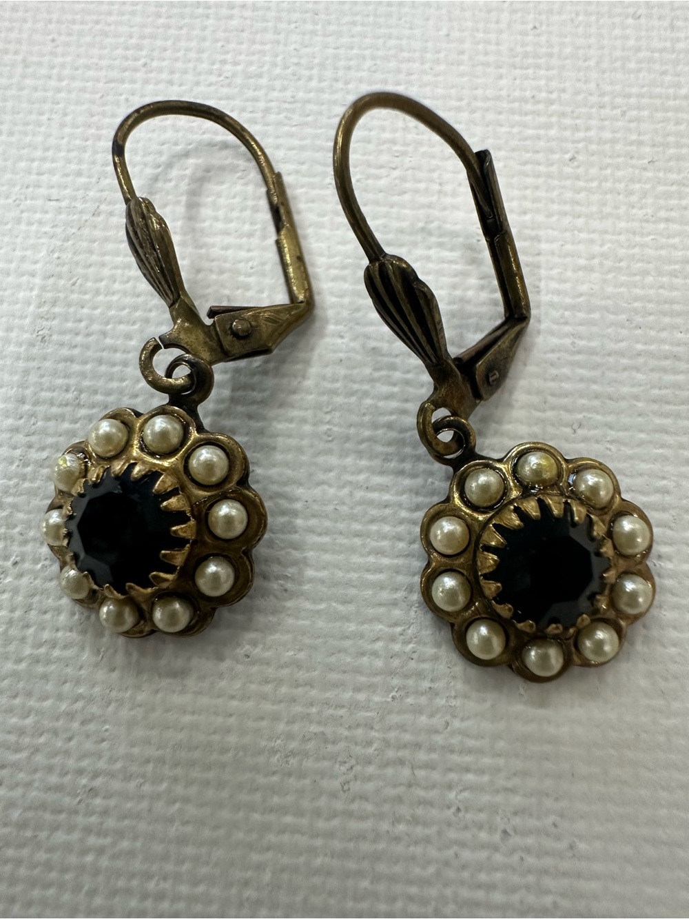 Vintage Bronze-Gold tone costume Pearl and Black Stone Drop Earrings